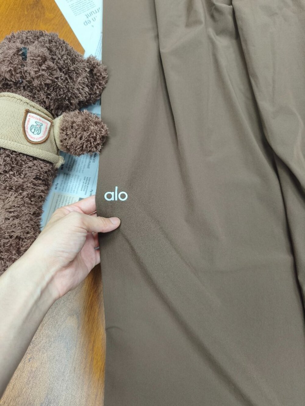 🤎ALO Yoga Suit Up Trouser Coffee Brown/Espresso(Regular 30" Inseam)🚭Smoke-free - Picture 3 of 7